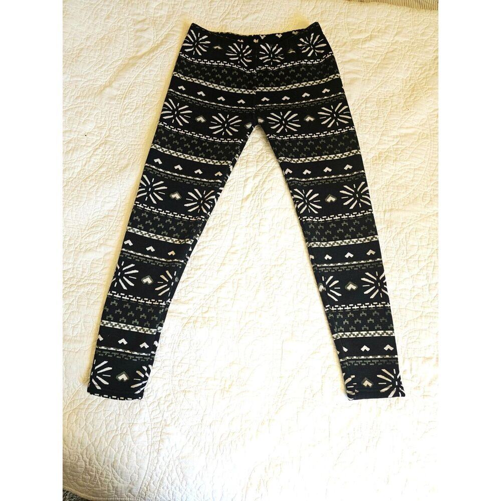 Cute Shosho Chic Black Geometric Leggings S/M Stretchy, Stylish, Cozy & Soft